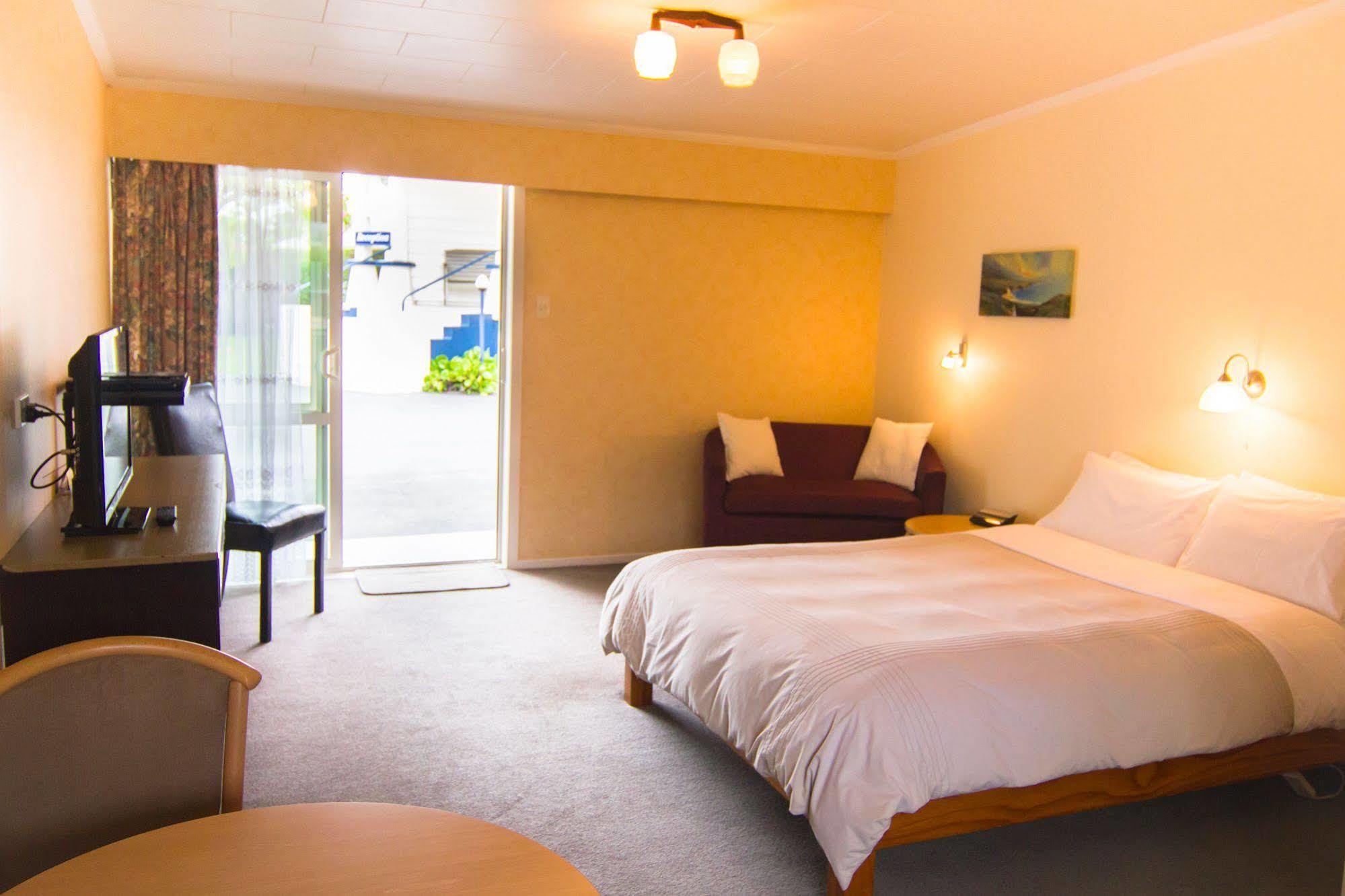 Broadway Lodge Motel Стратфорд Экстерьер фото